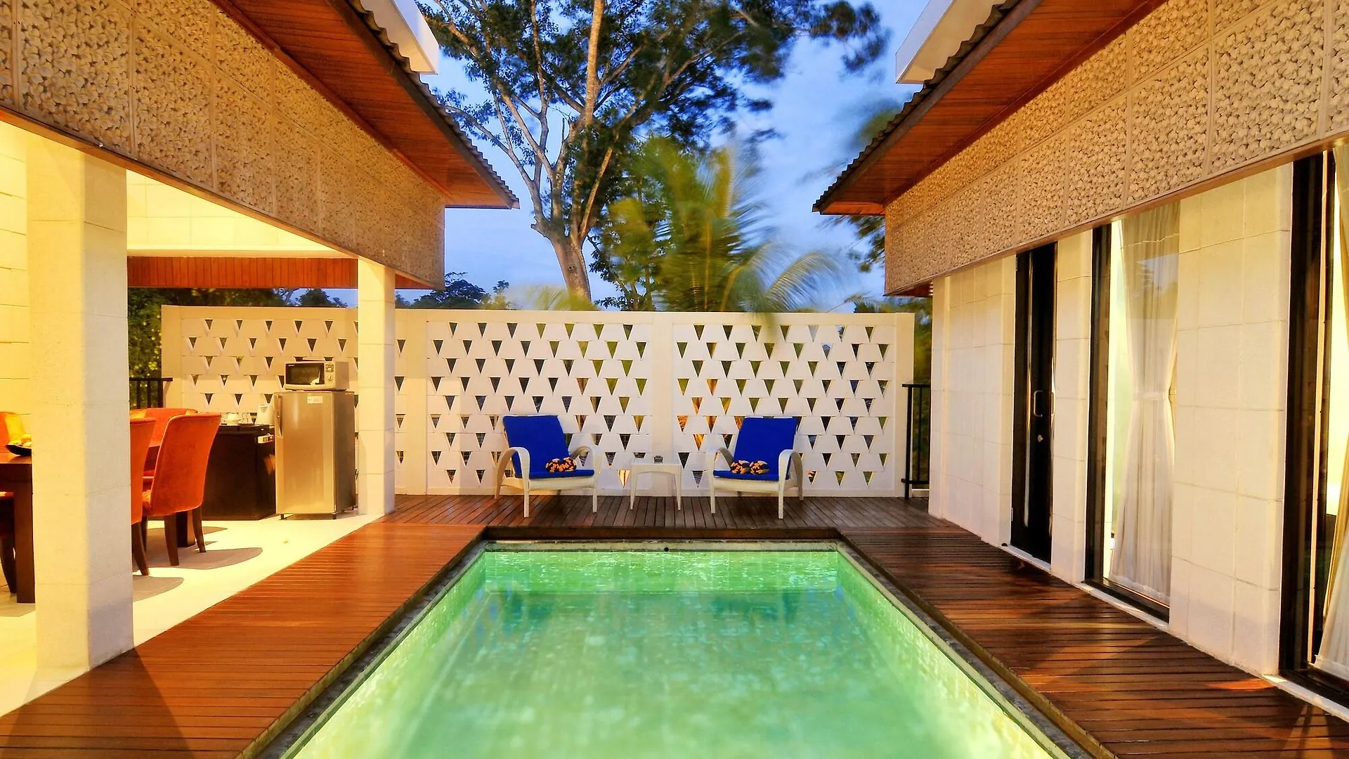 Marbella Pool Suite Seminyak Apartman