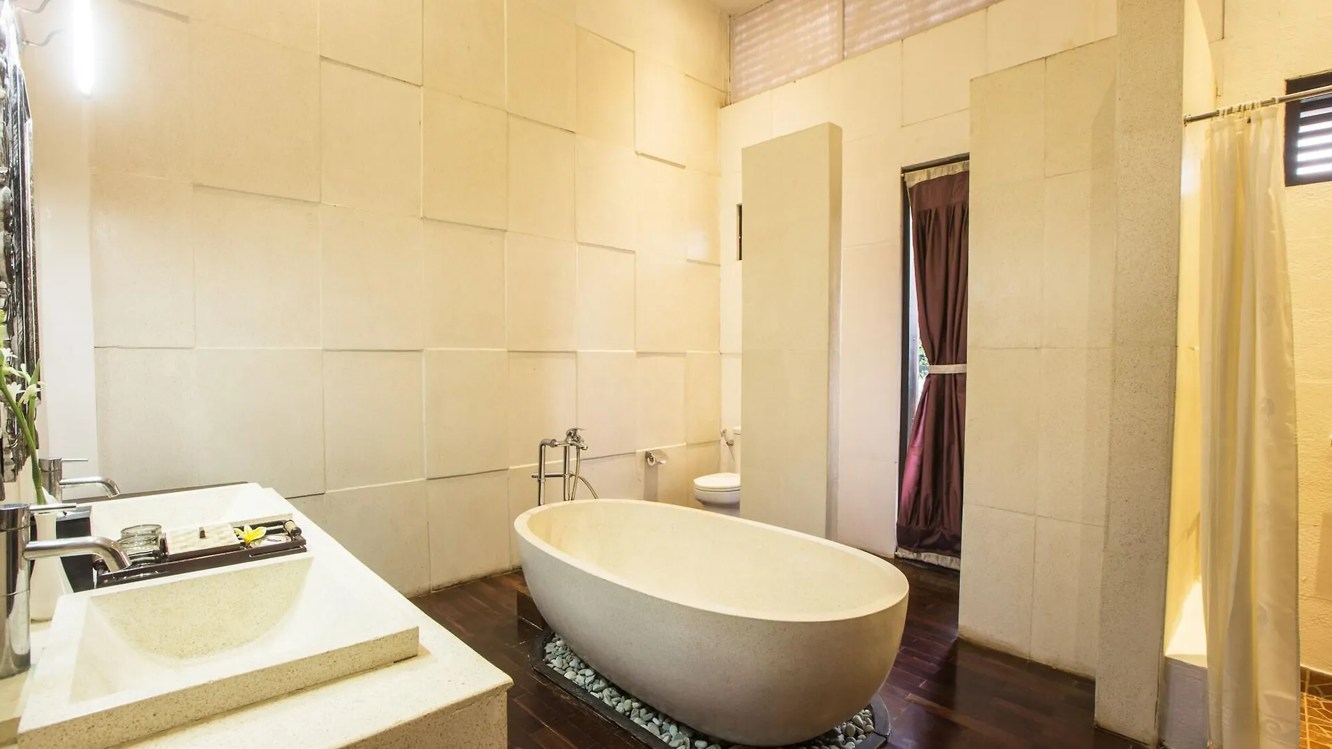 Marbella Pool Suite Seminyak 0*,