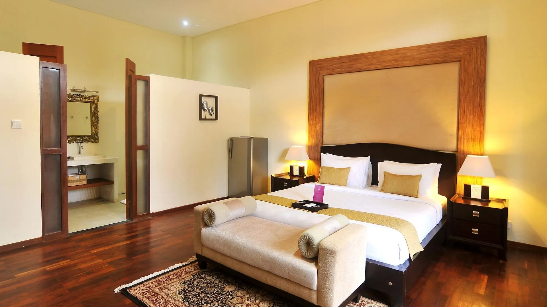 Marbella Pool Suite Seminyak Indonézia