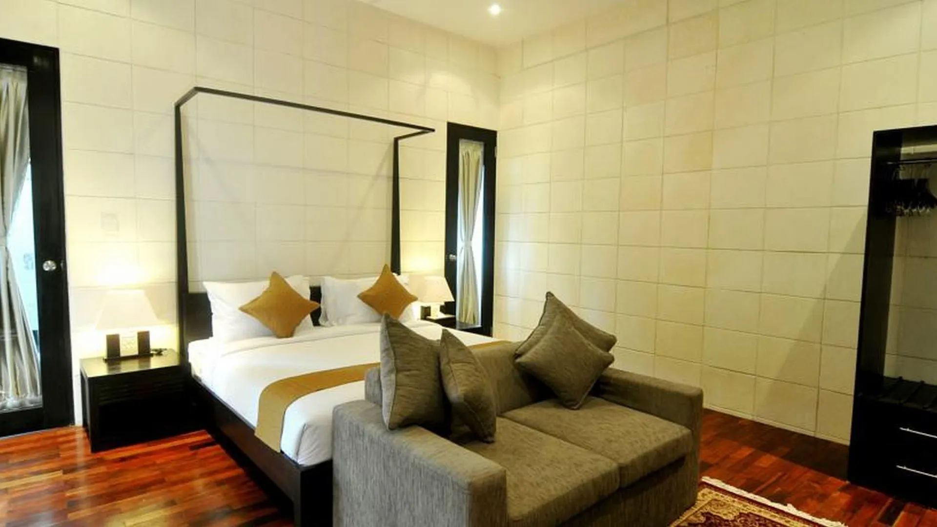Marbella Pool Suite Seminyak Apartman