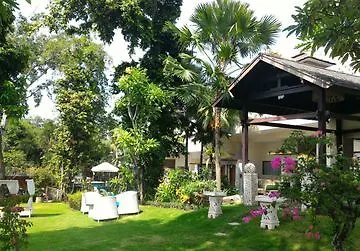 Marbella Pool Suite Seminyak Apartman